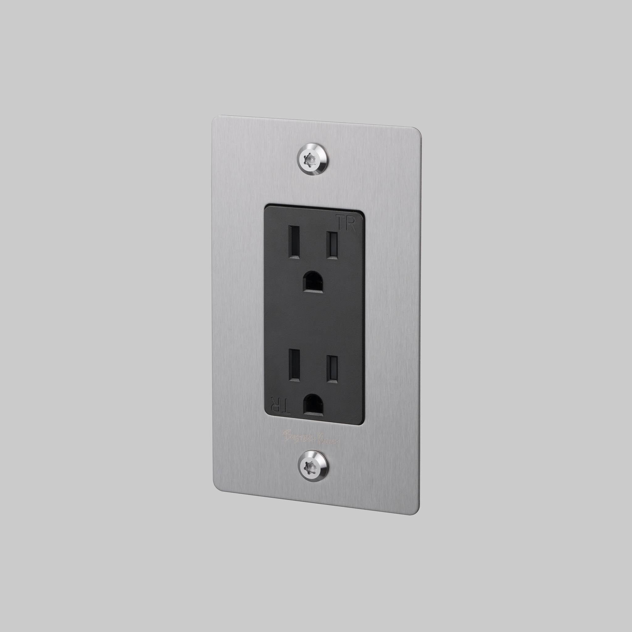 1G DUPLEX OUTLET / LINEAR / WITH LOGO