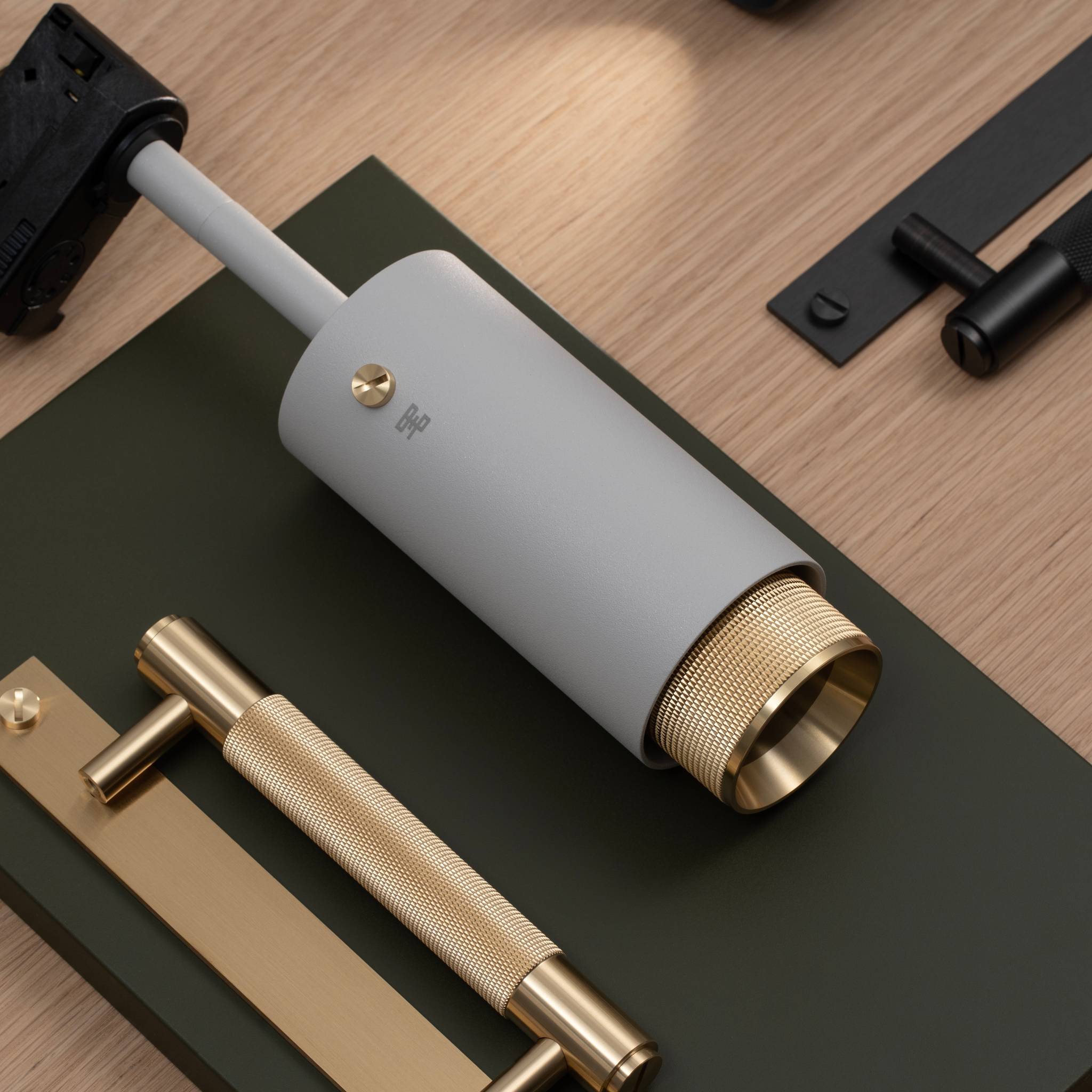 #Detail Finish_BRASS