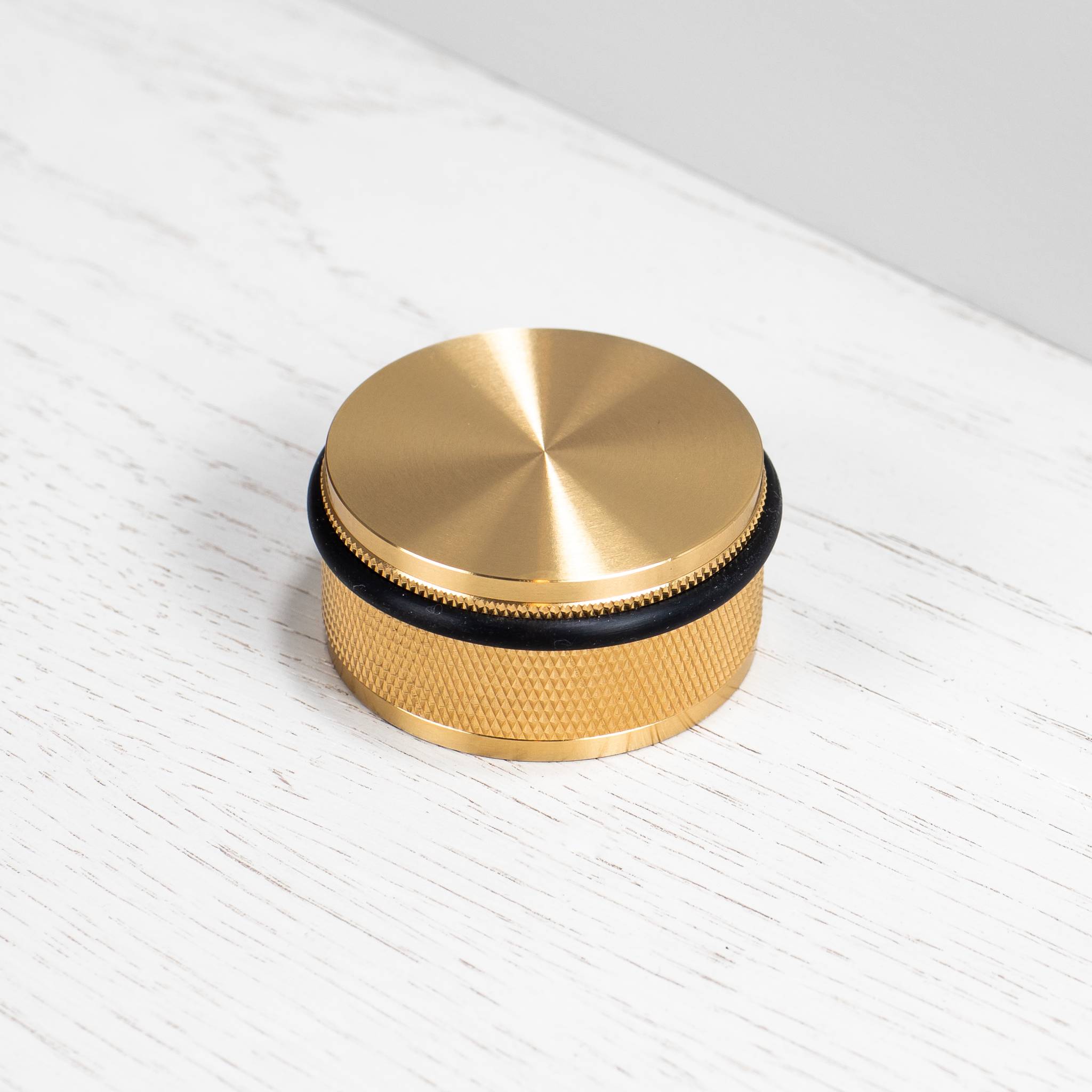 #Finish_BRASS