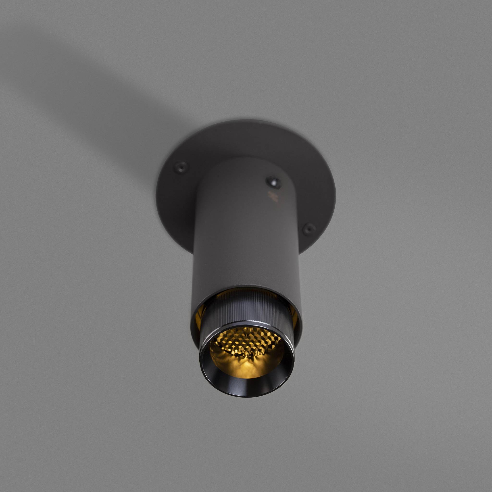 #Detail Finish_GUN METAL
