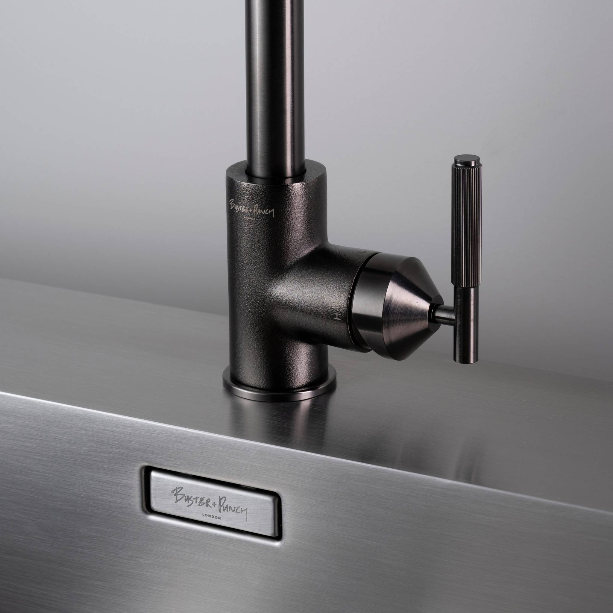 #Finish_GUN METAL