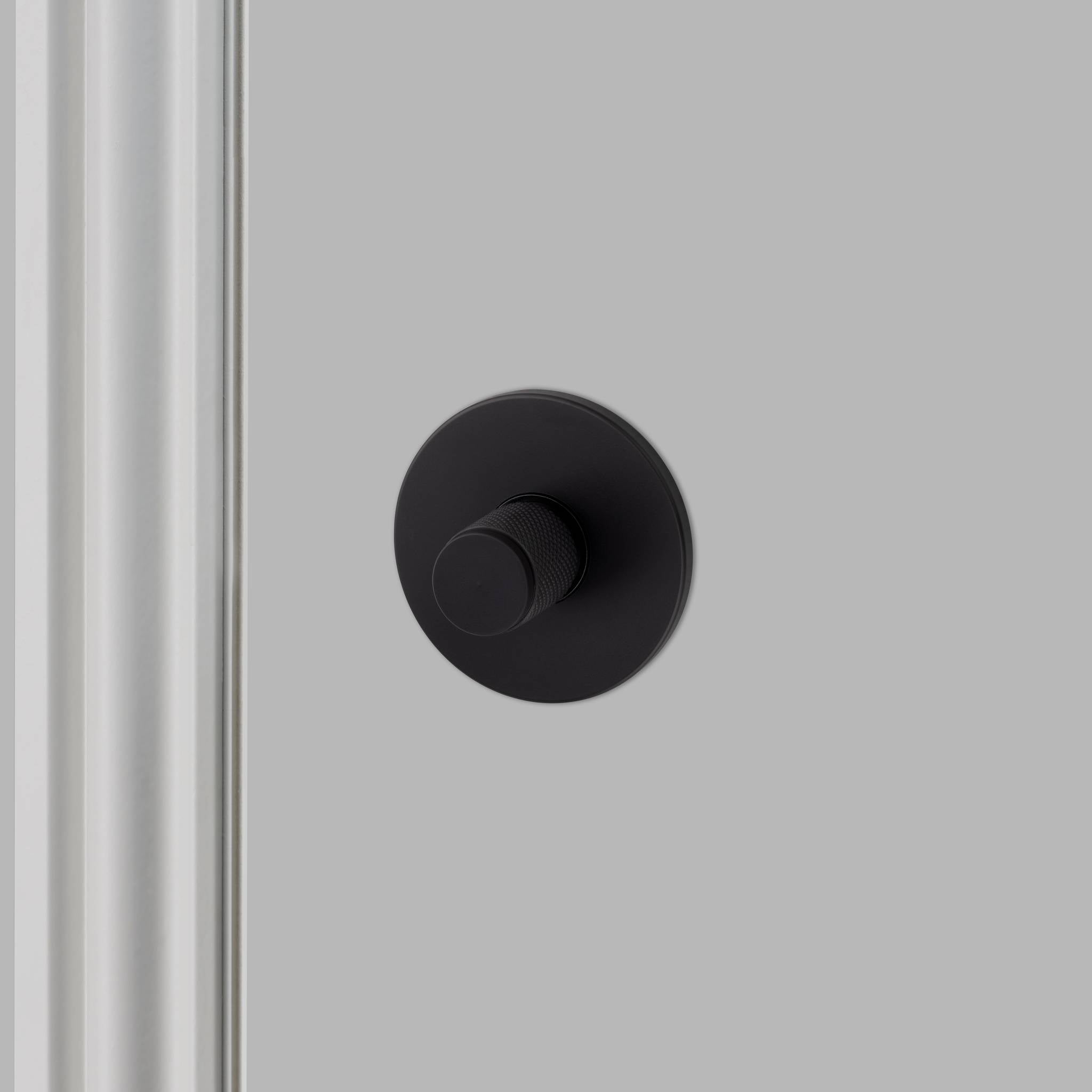 THUMBTURN LOCK / CROSS