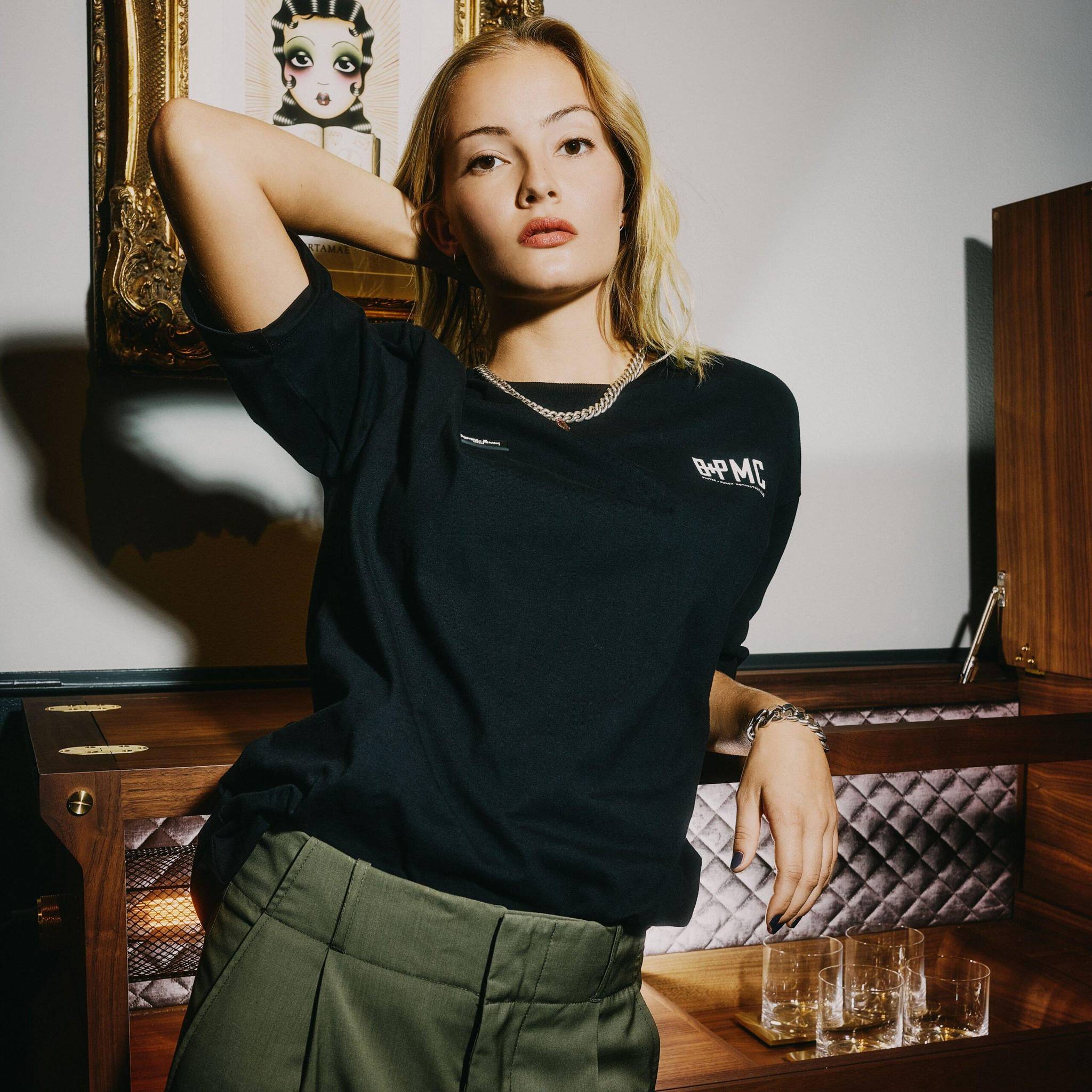 T-SHIRT / SHORT SLEEVE / B+P MC / BLACK